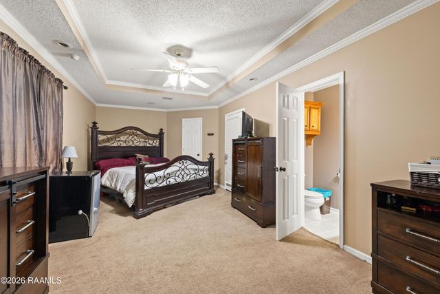 1201 Camp Bon Temps Road, Breaux Bridge, LA 70517