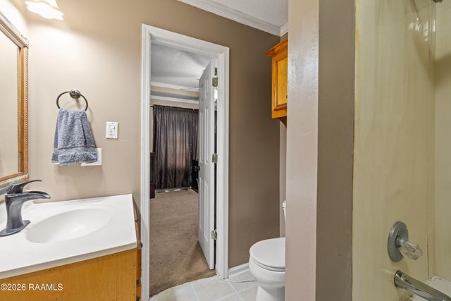 1201 Camp Bon Temps Road, Breaux Bridge, LA 70517