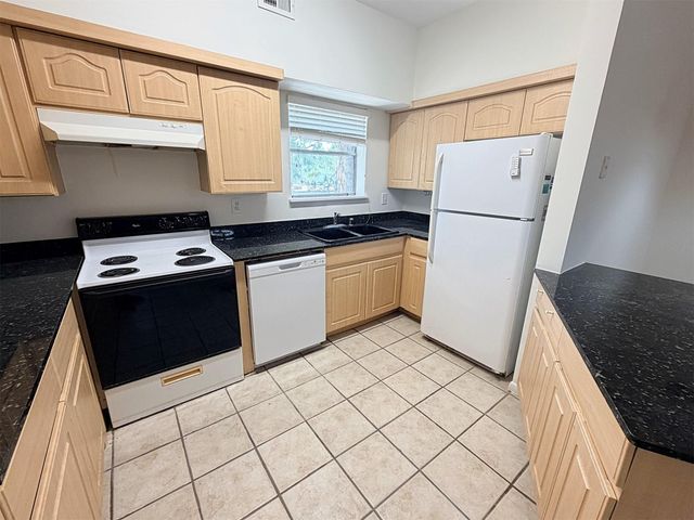 4041 Law Street 505, Houston, TX 77005