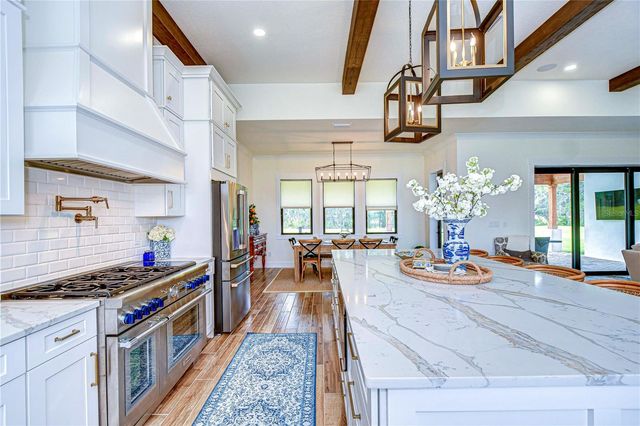 111 ALAFIA ESTATES LANE, Lithia, FL 33547