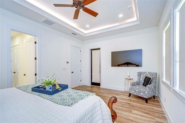 111 ALAFIA ESTATES LANE, Lithia, FL 33547