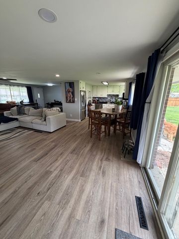 202 S Clark Street, Auburn, IN 46706
