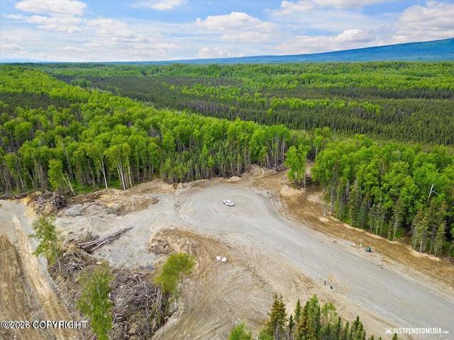 2505 W Longview Circle, Wasilla, AK 99654
