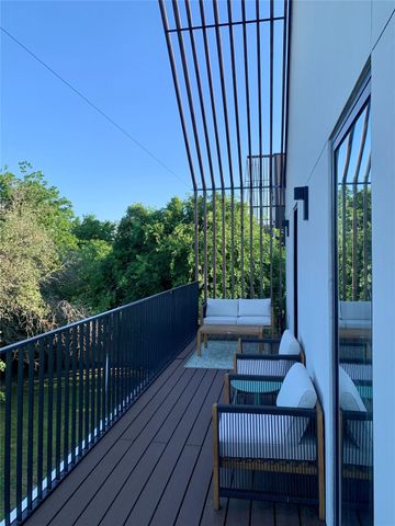 2103 Crazyhorse PASS, Austin, TX 78734