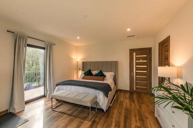 2103 Crazyhorse PASS, Austin, TX 78734