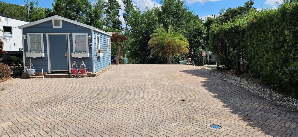 20285 US HIGHWAY 27 21, Clermont, FL 34715