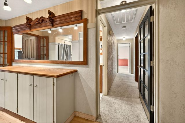 6333 Sterling Creek Road, Jacksonville, OR 97530