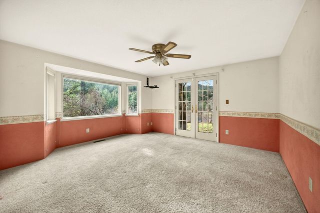 6333 Sterling Creek Road, Jacksonville, OR 97530