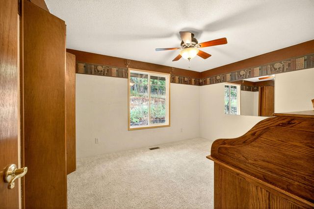 6333 Sterling Creek Road, Jacksonville, OR 97530