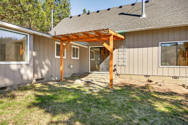 6333 Sterling Creek Road, Jacksonville, OR 97530