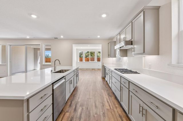 2350 Briar Meadow Cir, Auburn, CA 95603