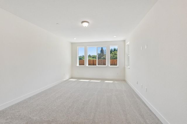 2350 Briar Meadow Cir, Auburn, CA 95603