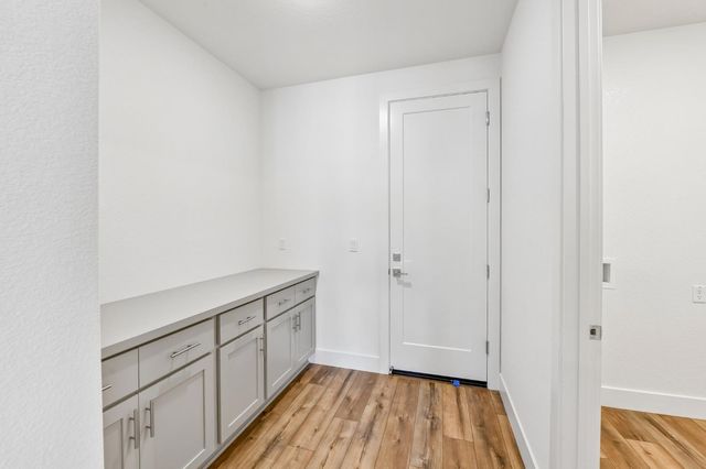 2350 Briar Meadow Cir, Auburn, CA 95603