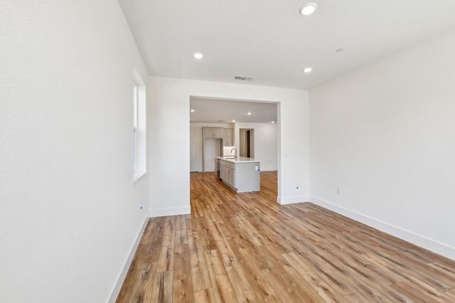 2350 Briar Meadow Cir, Auburn, CA 95603