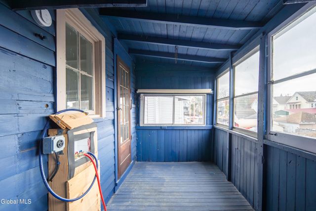 22 Swan Street 2, Schenectady, NY 12307