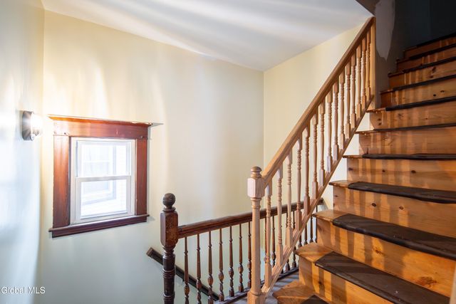 22 Swan Street 2, Schenectady, NY 12307