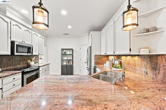 210 Wood Valley Pl, Danville, CA 94506