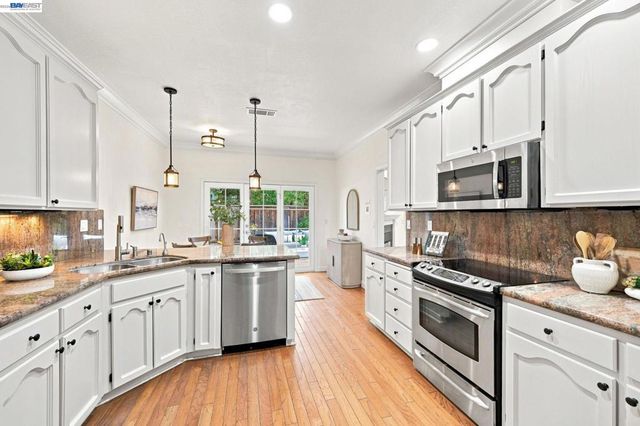 210 Wood Valley Pl, Danville, CA 94506