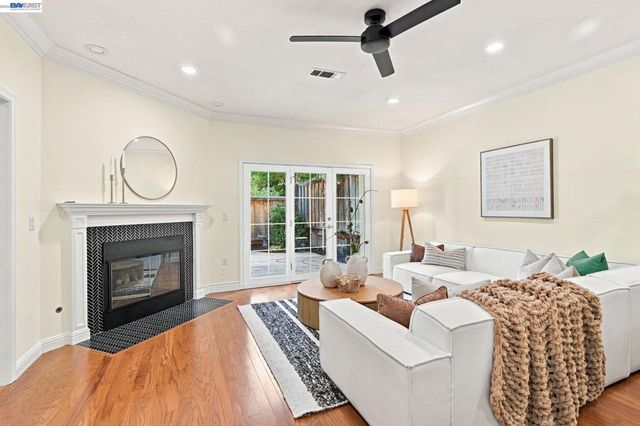 210 Wood Valley Pl, Danville, CA 94506