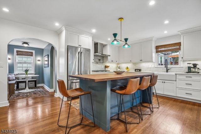 11 Kendal Ave, Maplewood Twp., NJ 07040