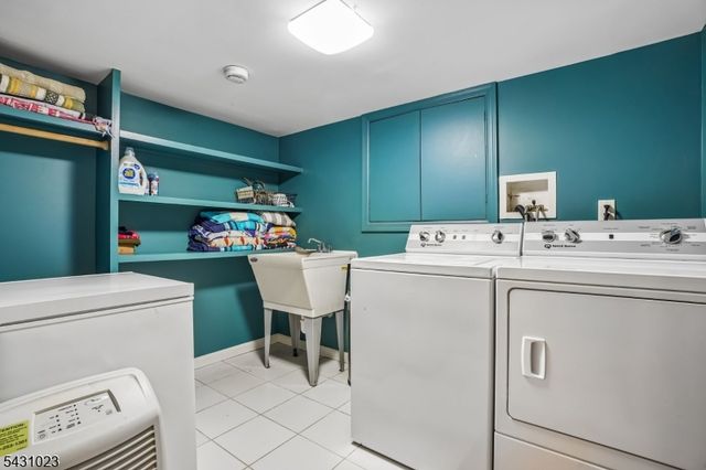 11 Kendal Ave, Maplewood Twp., NJ 07040