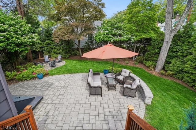 11 Kendal Ave, Maplewood Twp., NJ 07040
