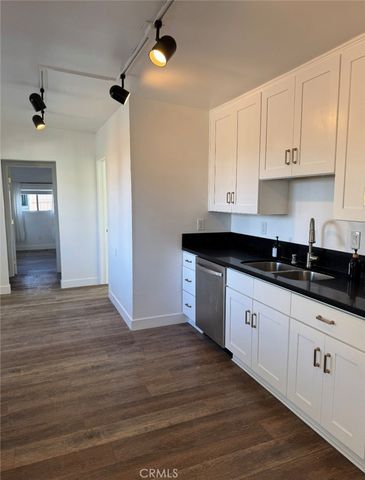 919 N Herrin, Manhattan Beach, CA 90266