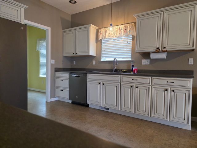 2806 Jones Street, Eldorado, IL 62930