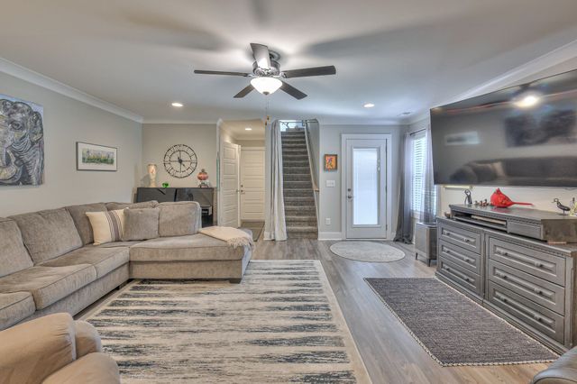 5610 Maples Retreat Dr, Murfreesboro, TN 37127