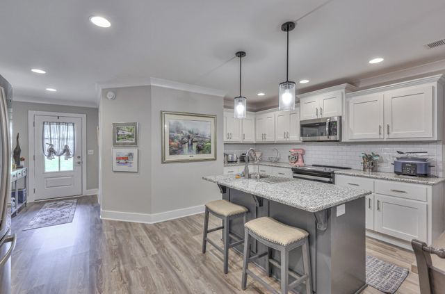 5610 Maples Retreat Dr, Murfreesboro, TN 37127