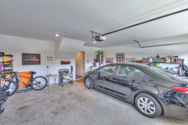 5610 Maples Retreat Dr, Murfreesboro, TN 37127