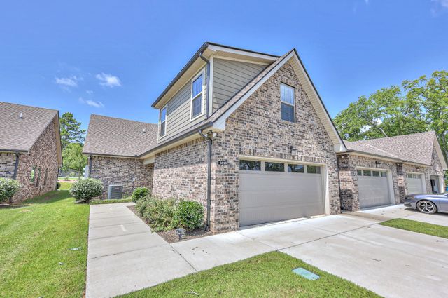 5610 Maples Retreat Dr, Murfreesboro, TN 37127