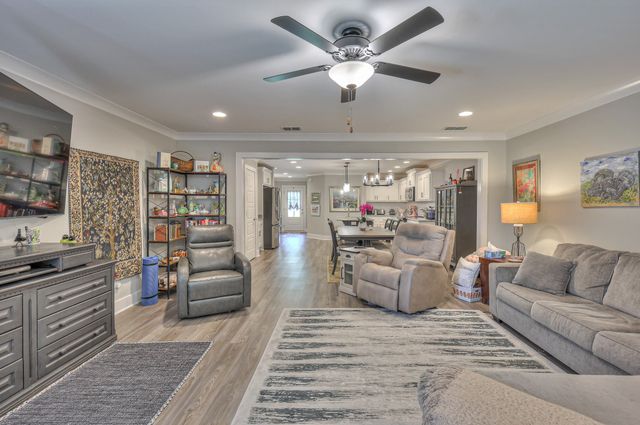 5610 Maples Retreat Dr, Murfreesboro, TN 37127