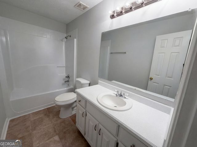 1965 Deer Creek Trail, Buford, GA 30519