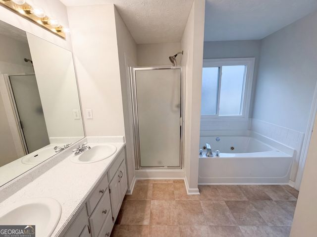 1965 Deer Creek Trail, Buford, GA 30519