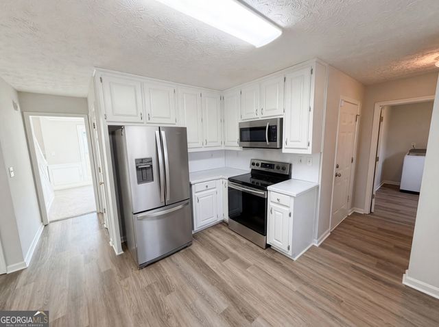 1965 Deer Creek Trail, Buford, GA 30519