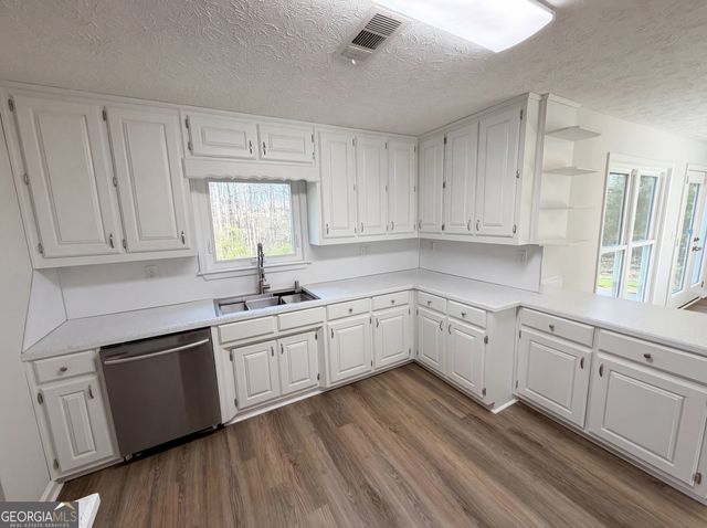 1965 Deer Creek Trail, Buford, GA 30519