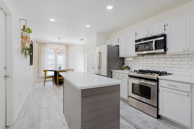 55 S Stony Bridge Circle, The Woodlands, TX 77381