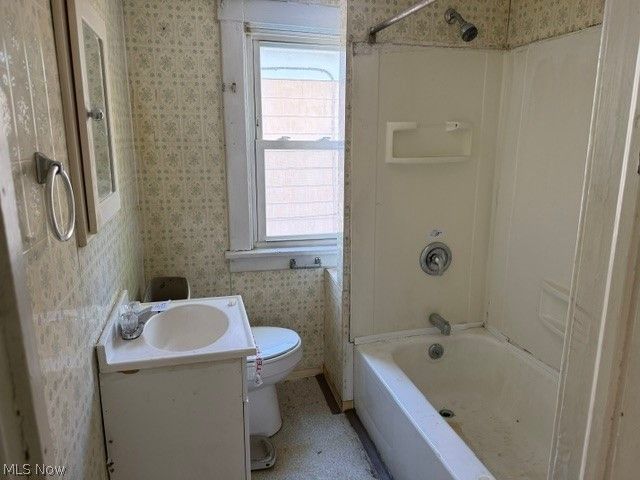1111 Hillary Square, Steubenville, OH 43952