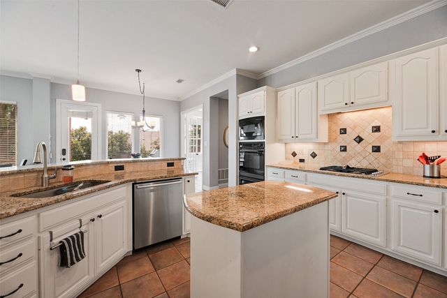 2625 Huntly Lane, Flower Mound, TX 75022