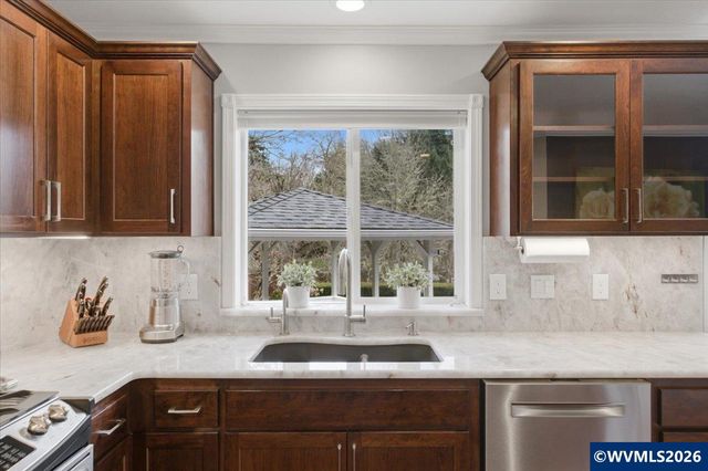 4634 NW Acacia Dr, Corvallis, OR 97330