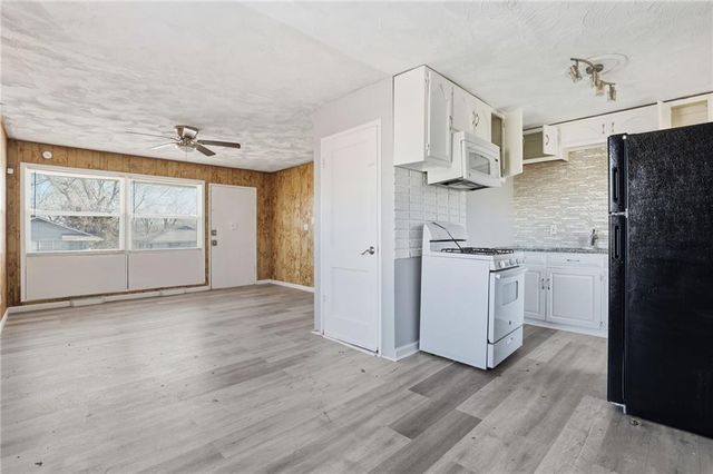 4602 Lister Ave Avenue, Kansas City, MO 64130