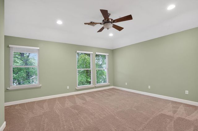 4313 Windswept Drive, Montgomery, TX 77356