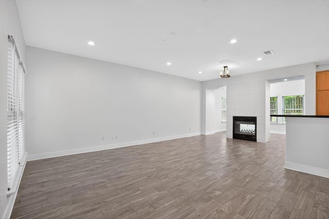 4313 Windswept Drive, Montgomery, TX 77356