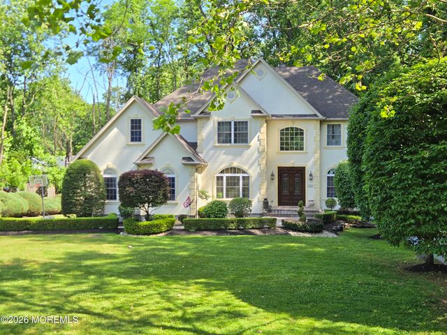 112 Beacon Hill Road, Morganville, NJ 07751