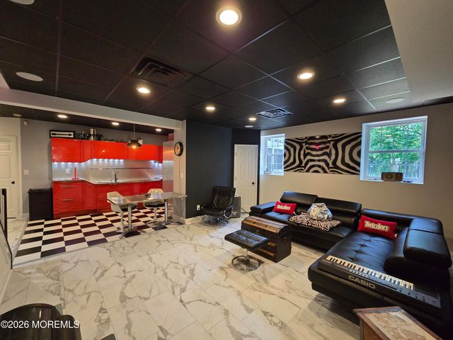 112 Beacon Hill Road, Morganville, NJ 07751