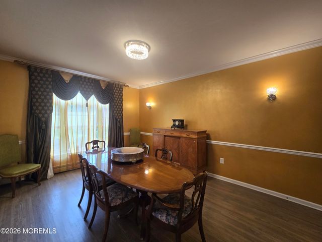 112 Beacon Hill Road, Morganville, NJ 07751