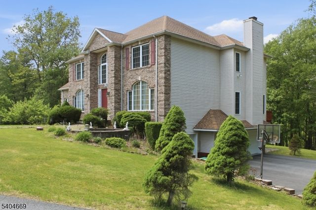 6 Andre Ct, Hardyston Twp., NJ 07416