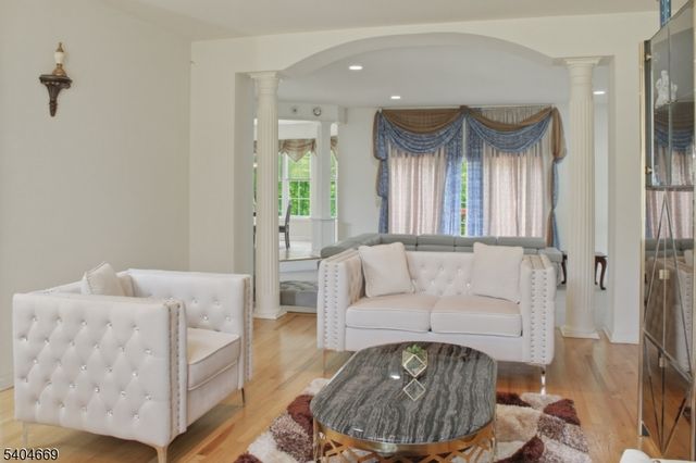 6 Andre Ct, Hardyston Twp., NJ 07416