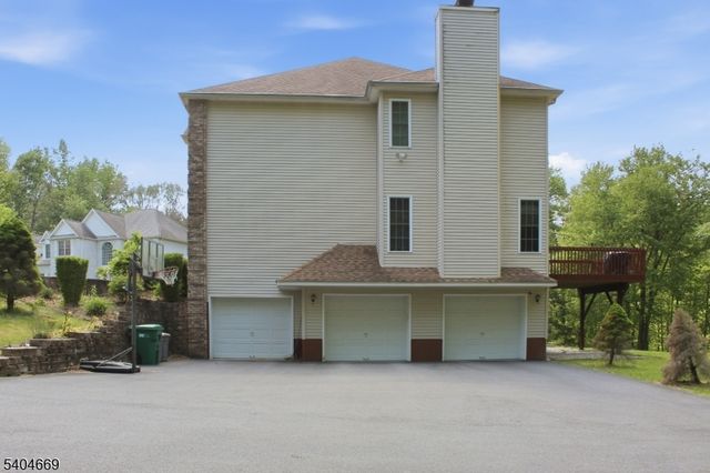 6 Andre Ct, Hardyston Twp., NJ 07416